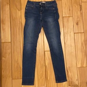 Jeans 👖Mudd straight leg, semi-skinny fit